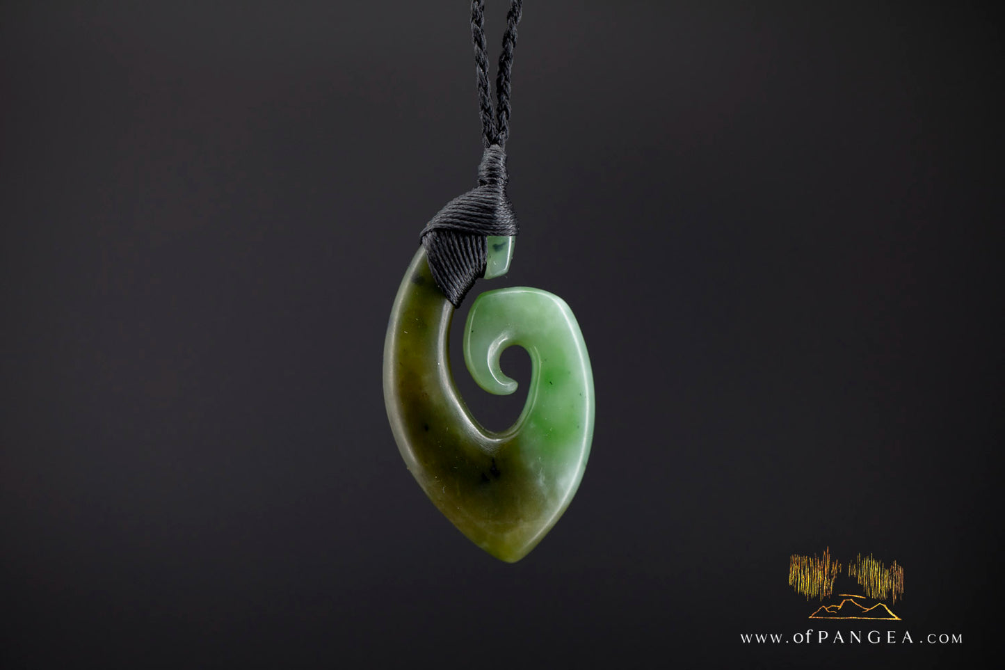 Hei Matau Hook - Siberian Nephrite Jade Necklace || JF1167