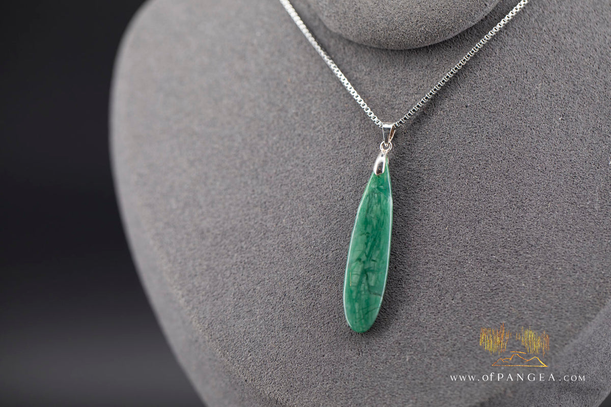 Green Mountain Chinese Jade Teardrop Necklace - Italian Sterling Silver || JF1407