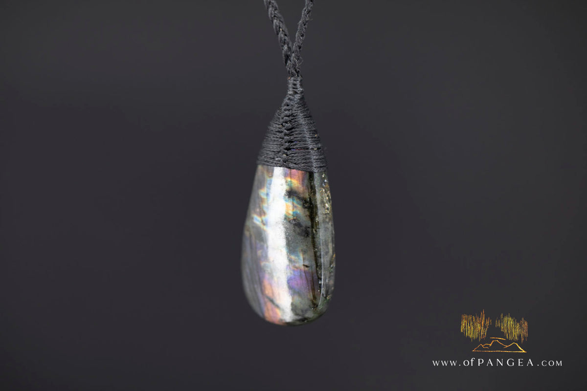 Labradorite Flash tear drop bound pendant and necklace || JF1544