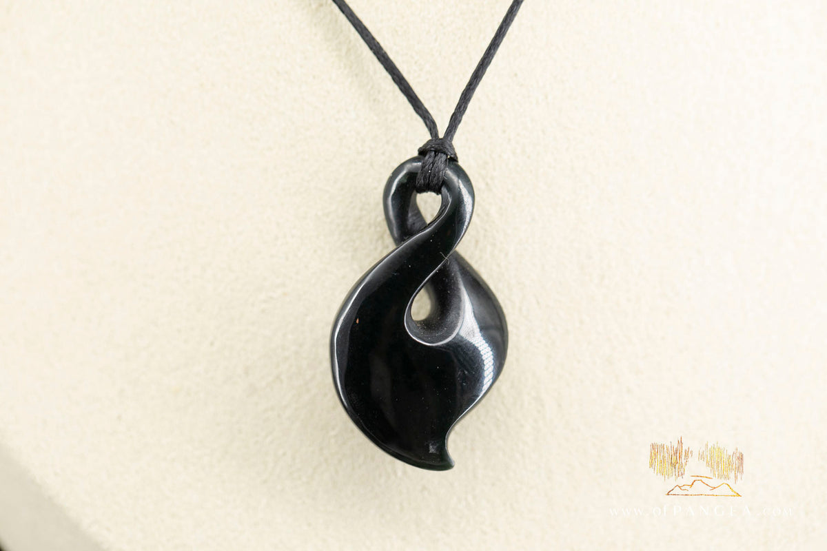 Pikorua Twist - Australian Black Nephrite Jade - High Polish - Necklace || JF1763
