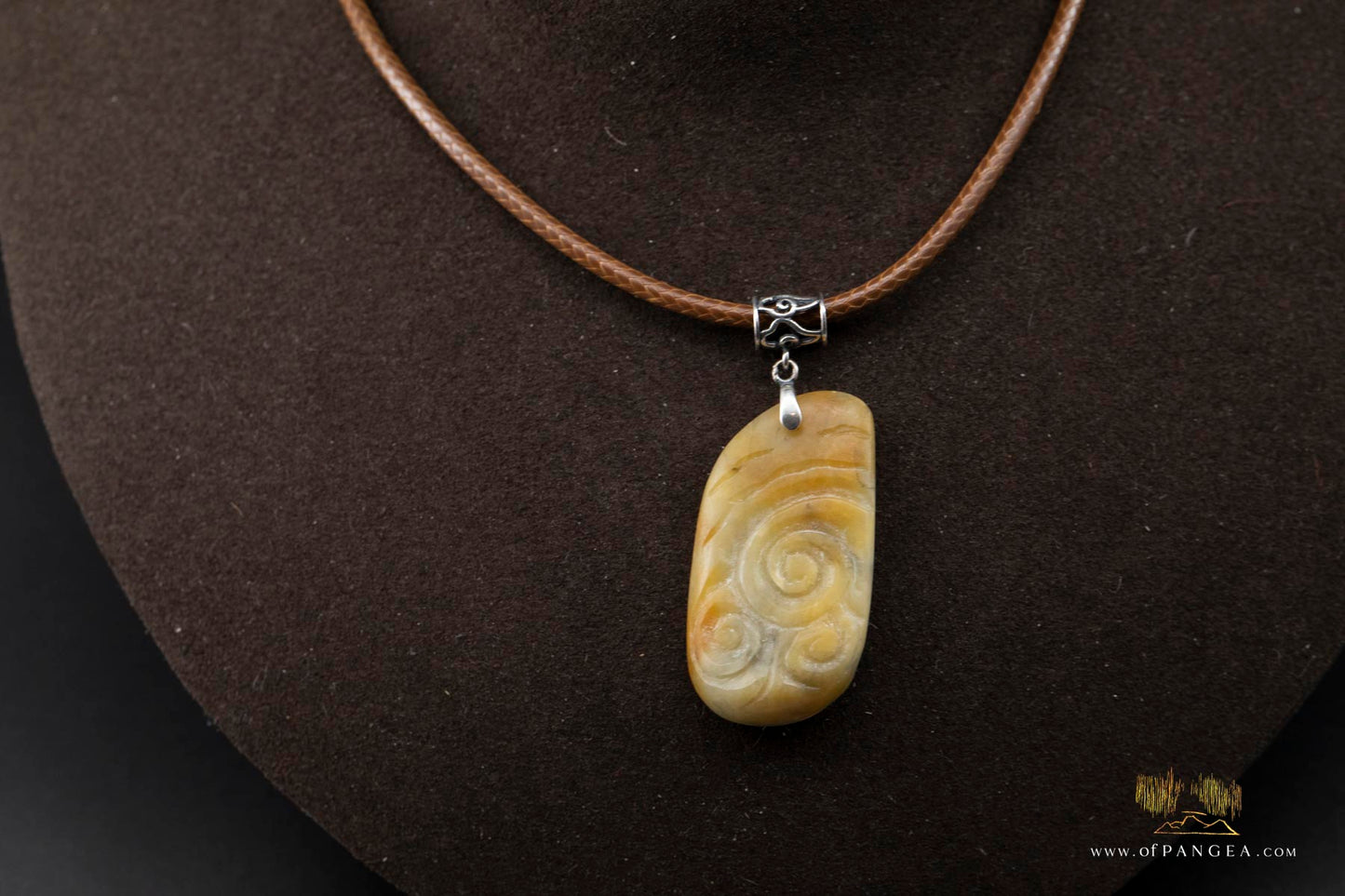 Burmese Jadeite Cloud Pendant and Leather Sterling Silver Necklace || JF698