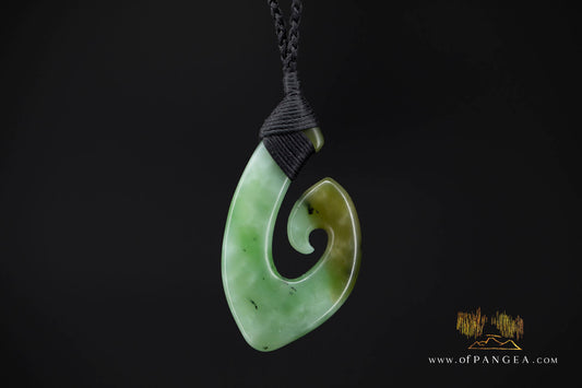 Hei Matau Hook - Siberian Nephrite Jade Necklace || Abalone Paua Toggle