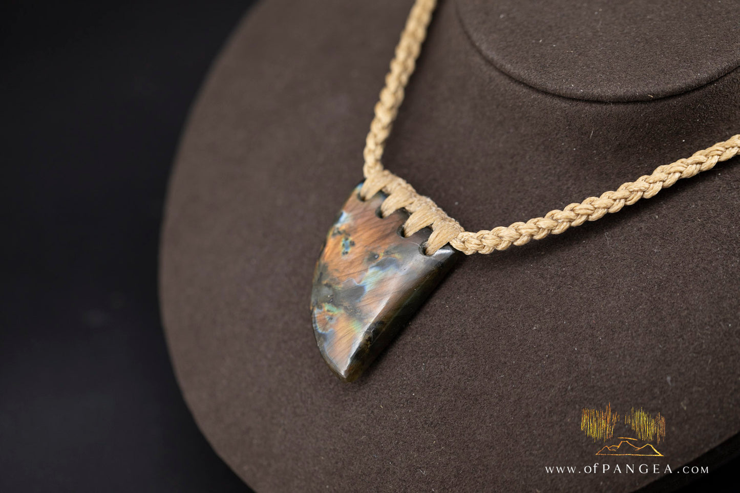 Labradorite Flash Niho bound pendant and necklace  || JF1041