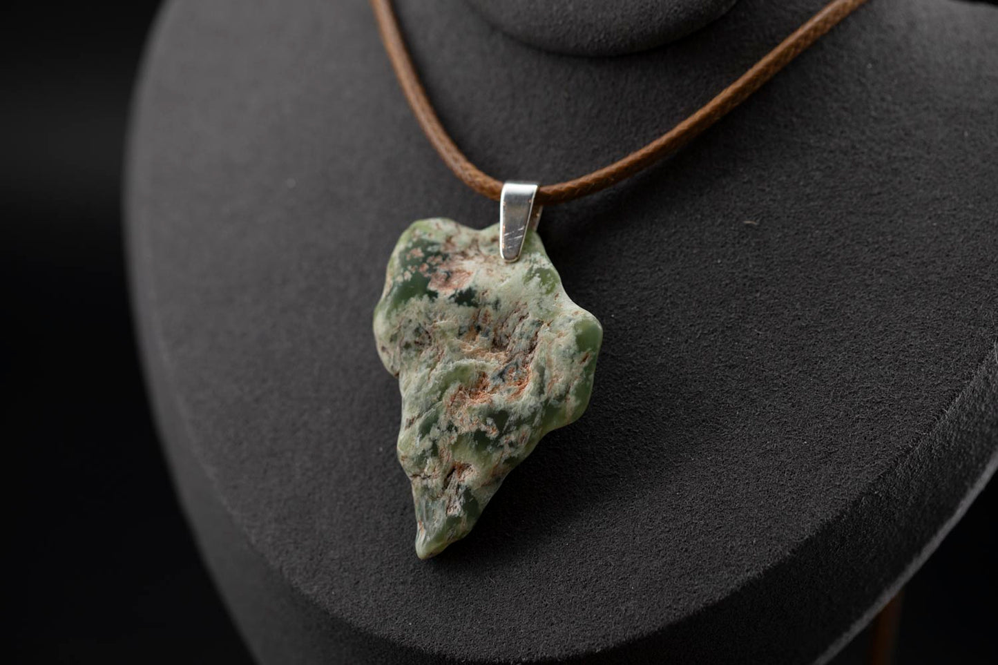 Wyoming Jade Slick Necklace - Green Flower Nephrite Jade - Italian leather & Sterling Silver || JF1048