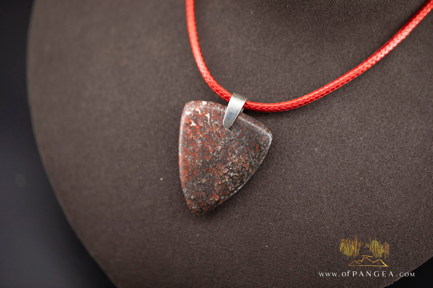 Dinosaur gembone necklace || JF1062