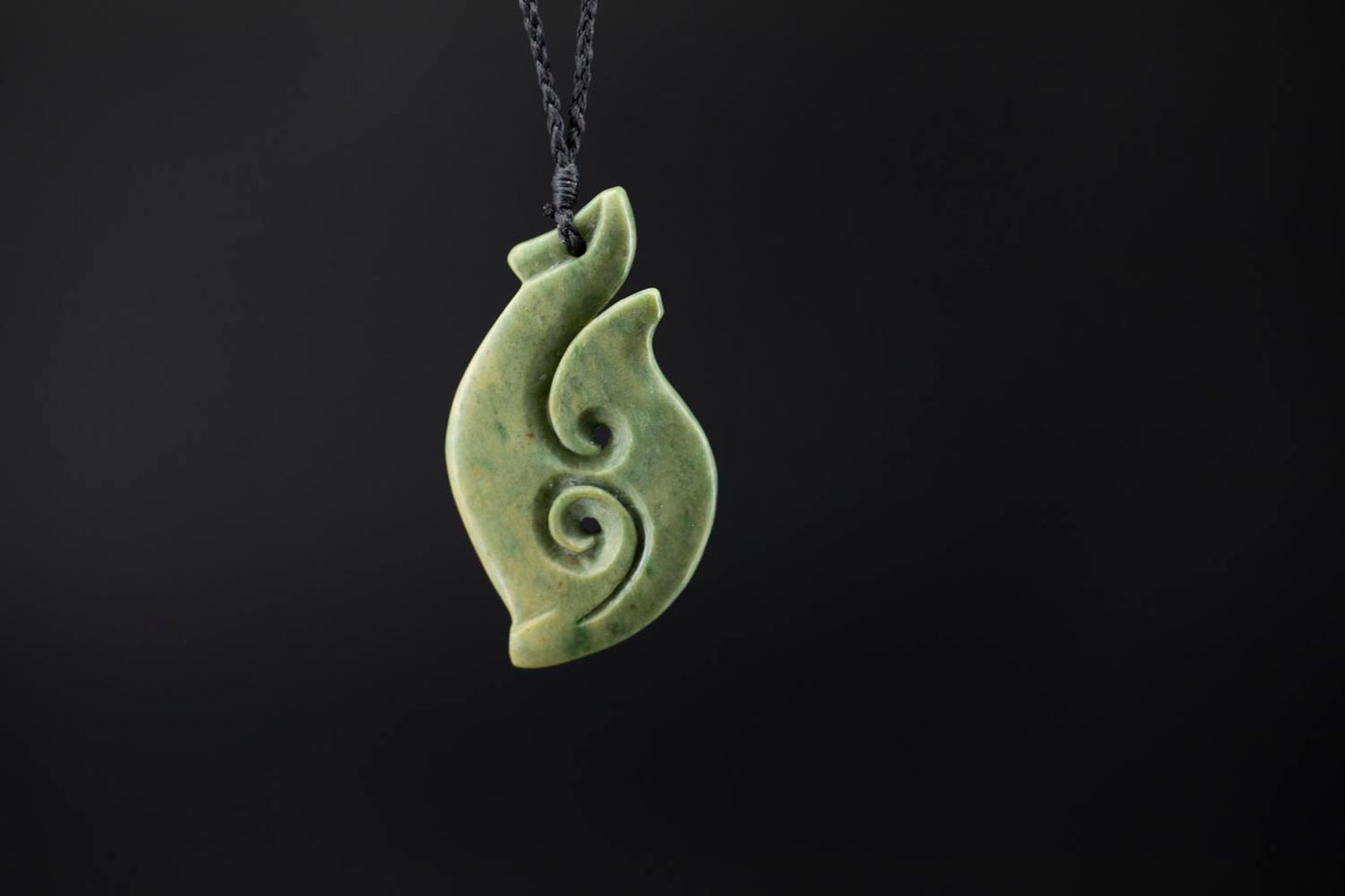 Hei Matau Hook || Puti Puti Pounamu Nephrite Jade || Aotearoa New Zealand || JF1069