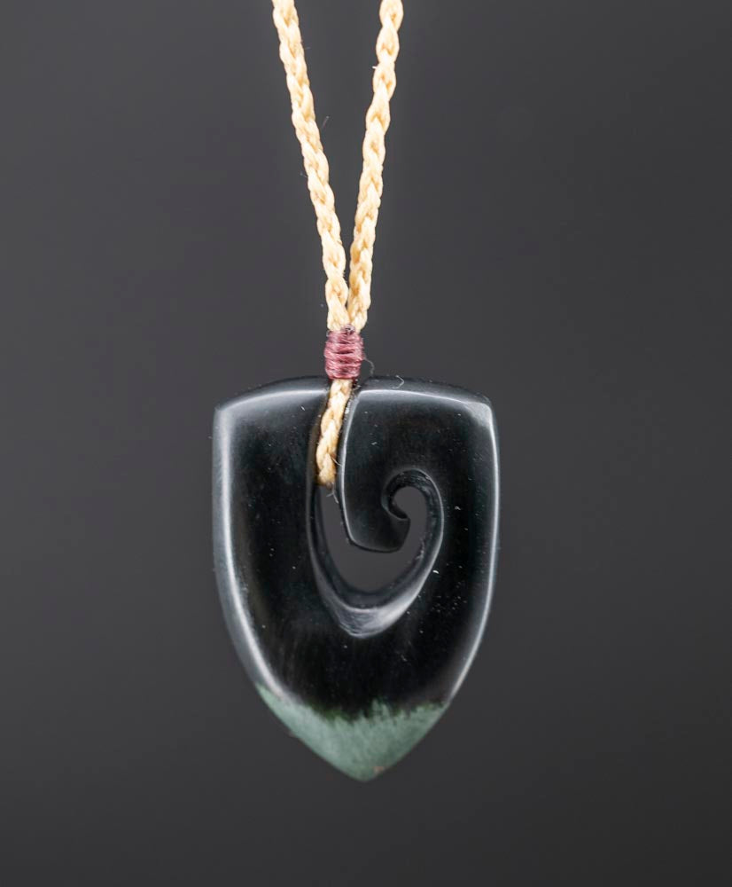 Hei Matau Kouma - Hook Shield pendant carved from Wyoming Black Nephrite Jade - Necklace || JF1075