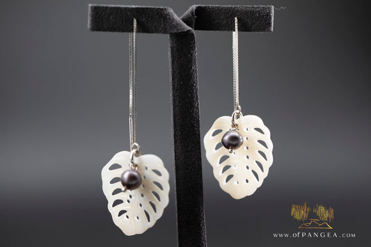Mother of Pearl Monstera Leaf Pass-through Earrings - AA peacock pearl - Sterling Silver || JF1111