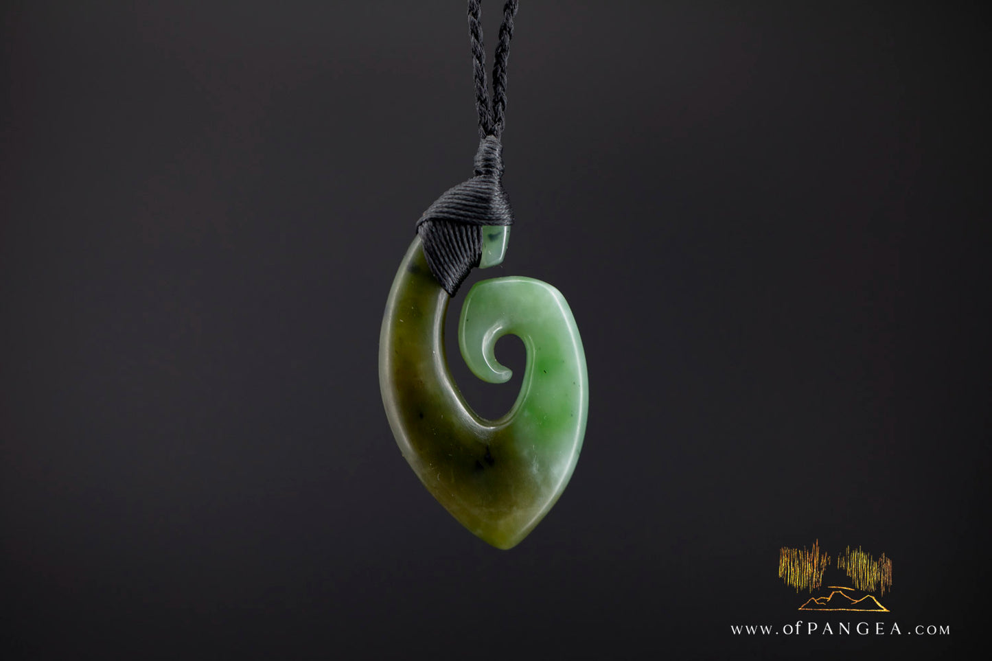 Hei Matau Hook - Siberian Nephrite Jade Necklace || JF1167