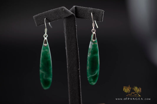Green Mountain Chinese Jade Teardrop Earrings - Sterling silver || JF1191