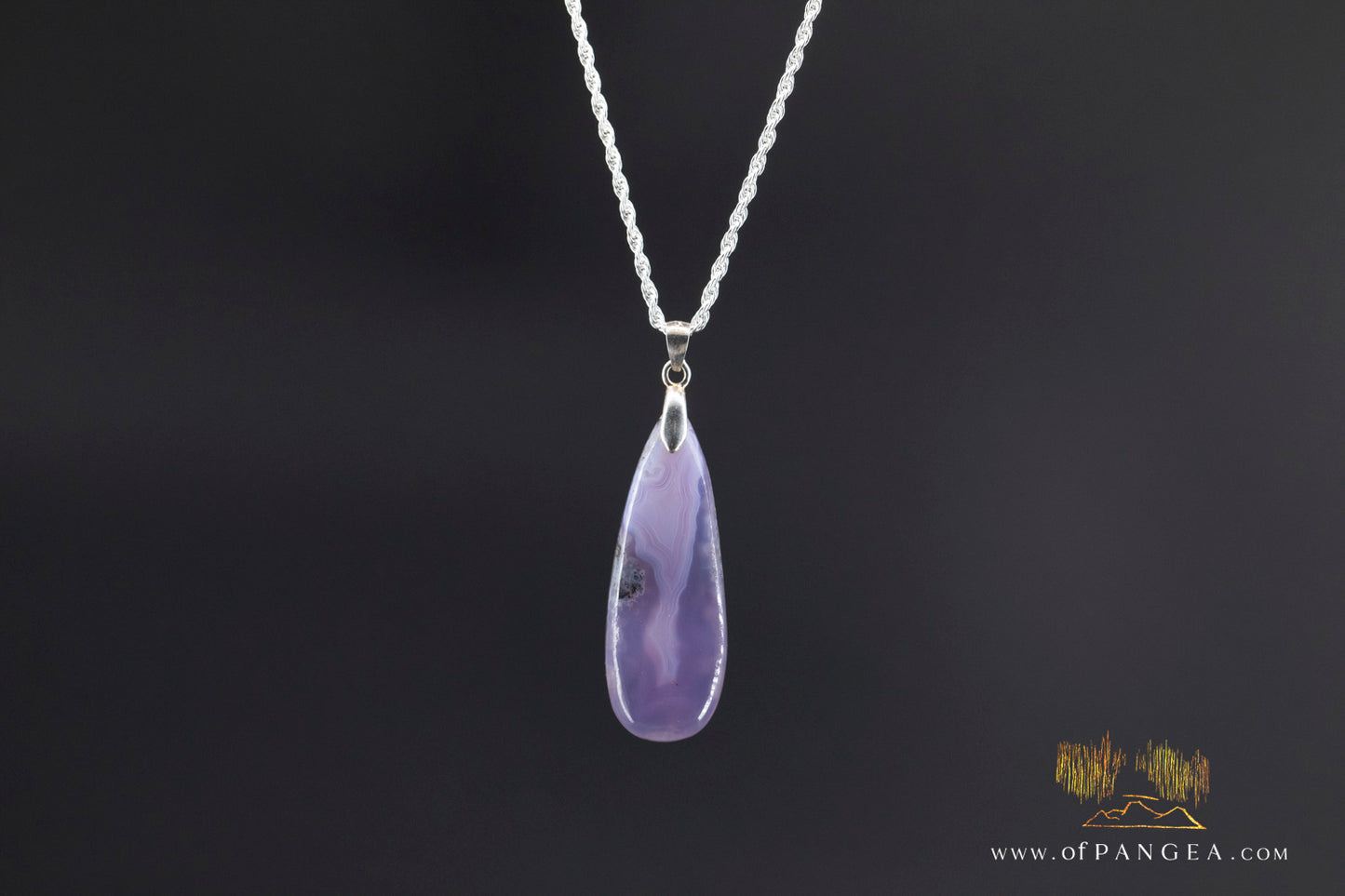 Chalcedony Agate Teardrop Pendant and Italian Sterling Silver Chain || JF1199