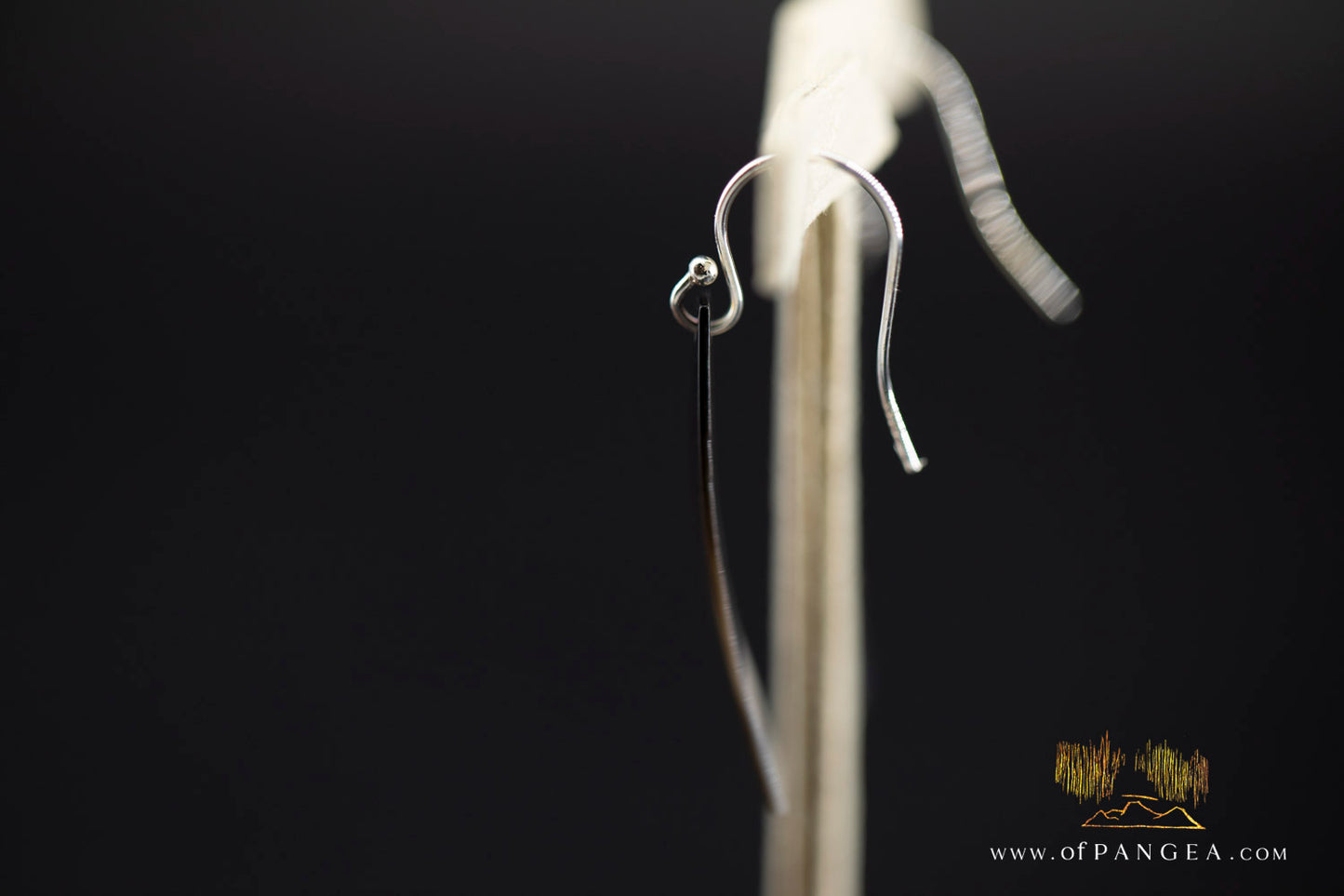 Tahitian Black-Lipped Mother of pillar earrings - sterling silver || JF1201 and JF1202