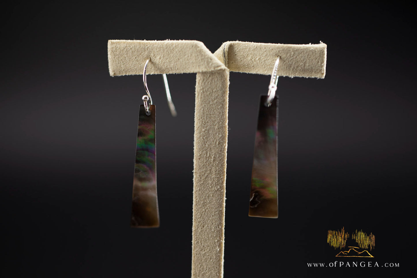 Tahitian Black-Lipped Mother of pillar earrings - sterling silver || JF1201 and JF1202