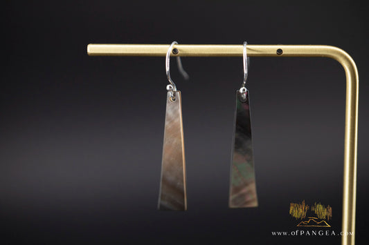 Tahitian Black-Lipped Mother of pillar earrings - sterling silver || JF1201 and JF1202
