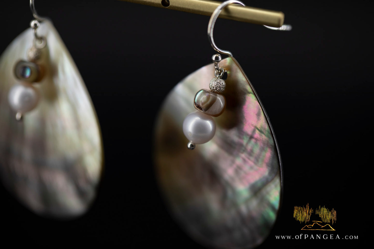 Tahitian Black-Lipped Mother of Pearl Large Teardrop Earrings and AAA Pearl Cascade - sterling silver || JF1206