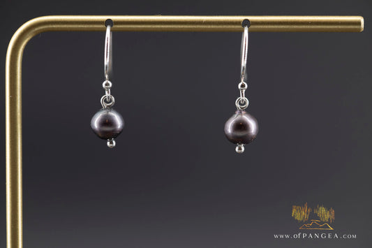 AA Peacock Pearl Earrings - sterling silver || JF1268