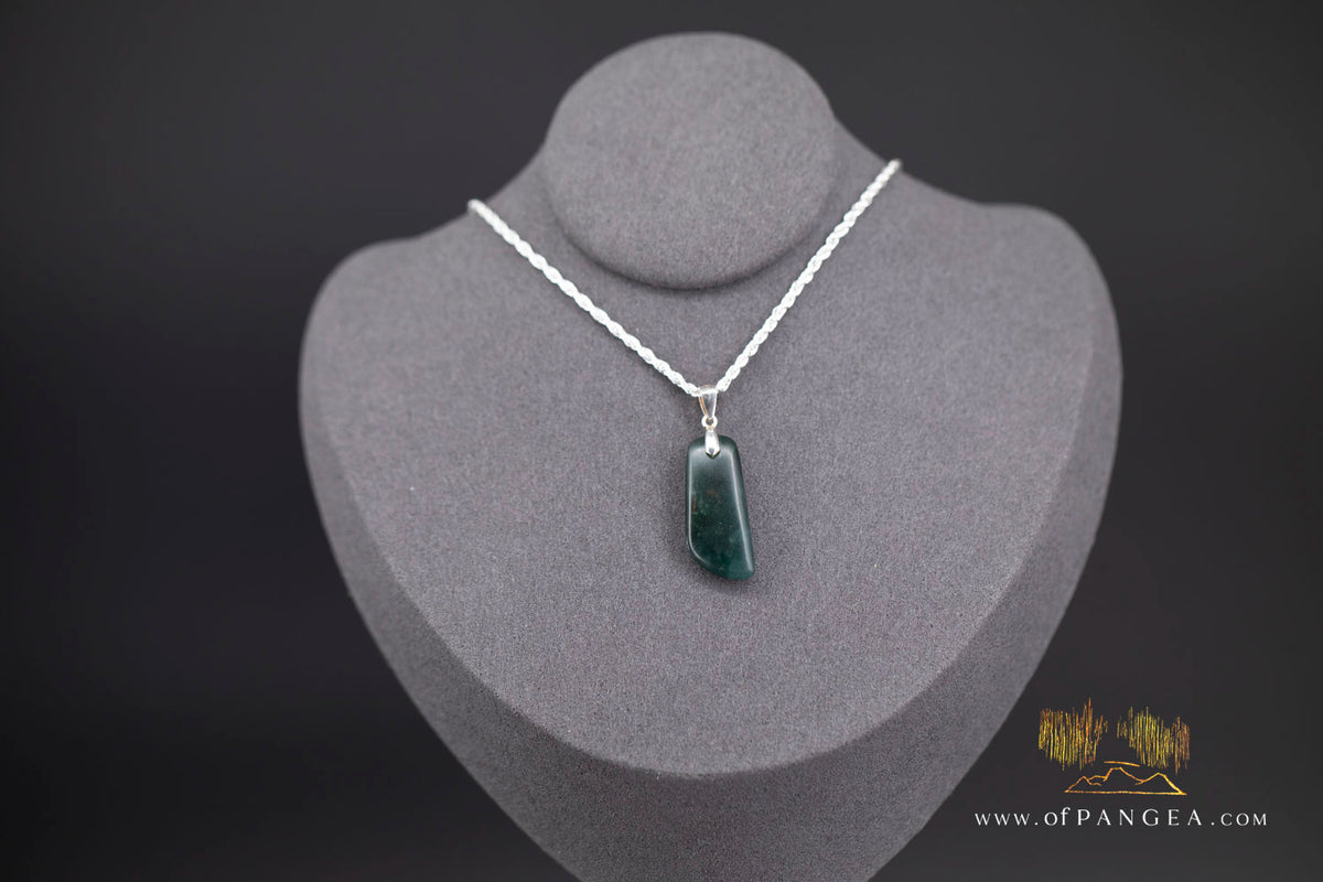 Toki - Guatemalan Olmec Jadeite Necklace || JF1327