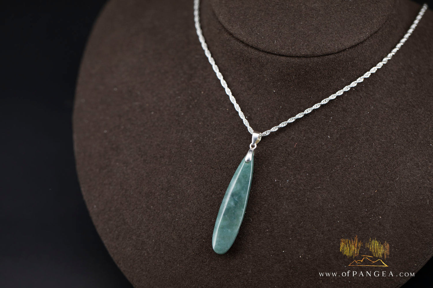 Green Mountain Chinese Jade Teardrop Necklace - Italian Sterling Silver || JF1339