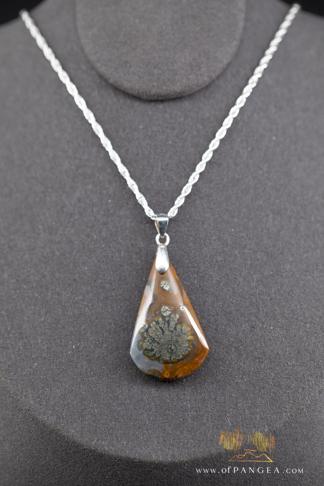 Marcasite Agate Pendant - Italian Sterling Silver || JF1343