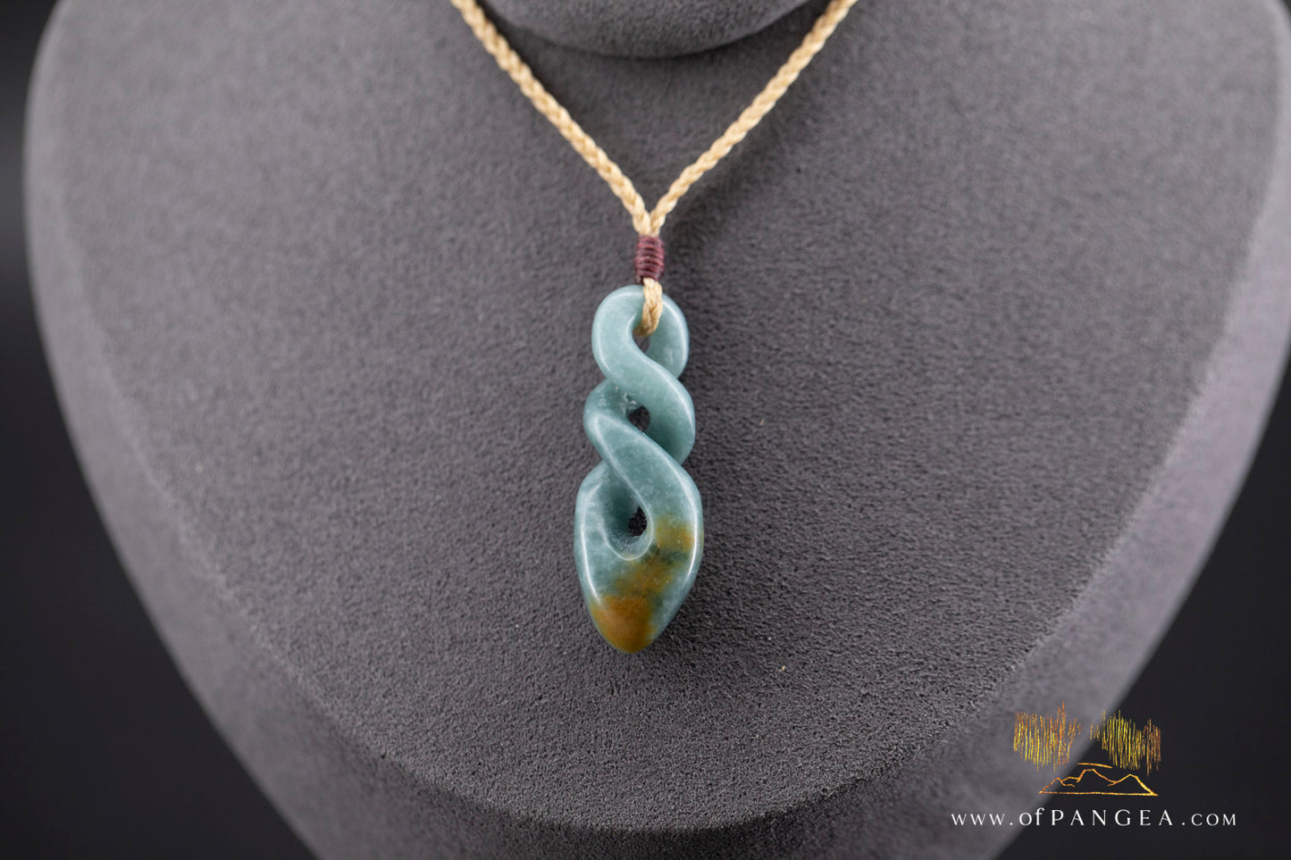 Pikorua double twist - Guatemalan princesa jadeite - AAA || JF1360