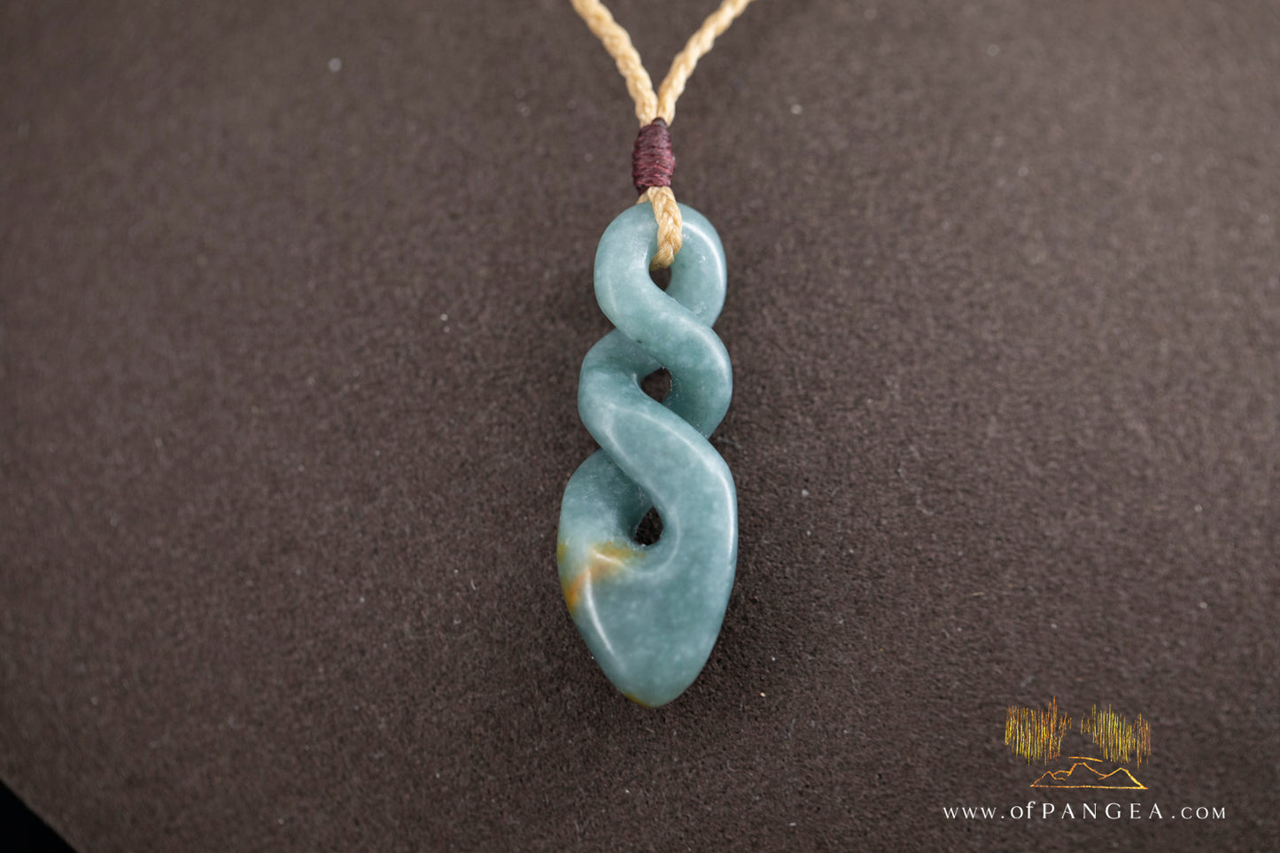 Pikorua double twist - Guatemalan princesa jadeite - AAA || JF1360