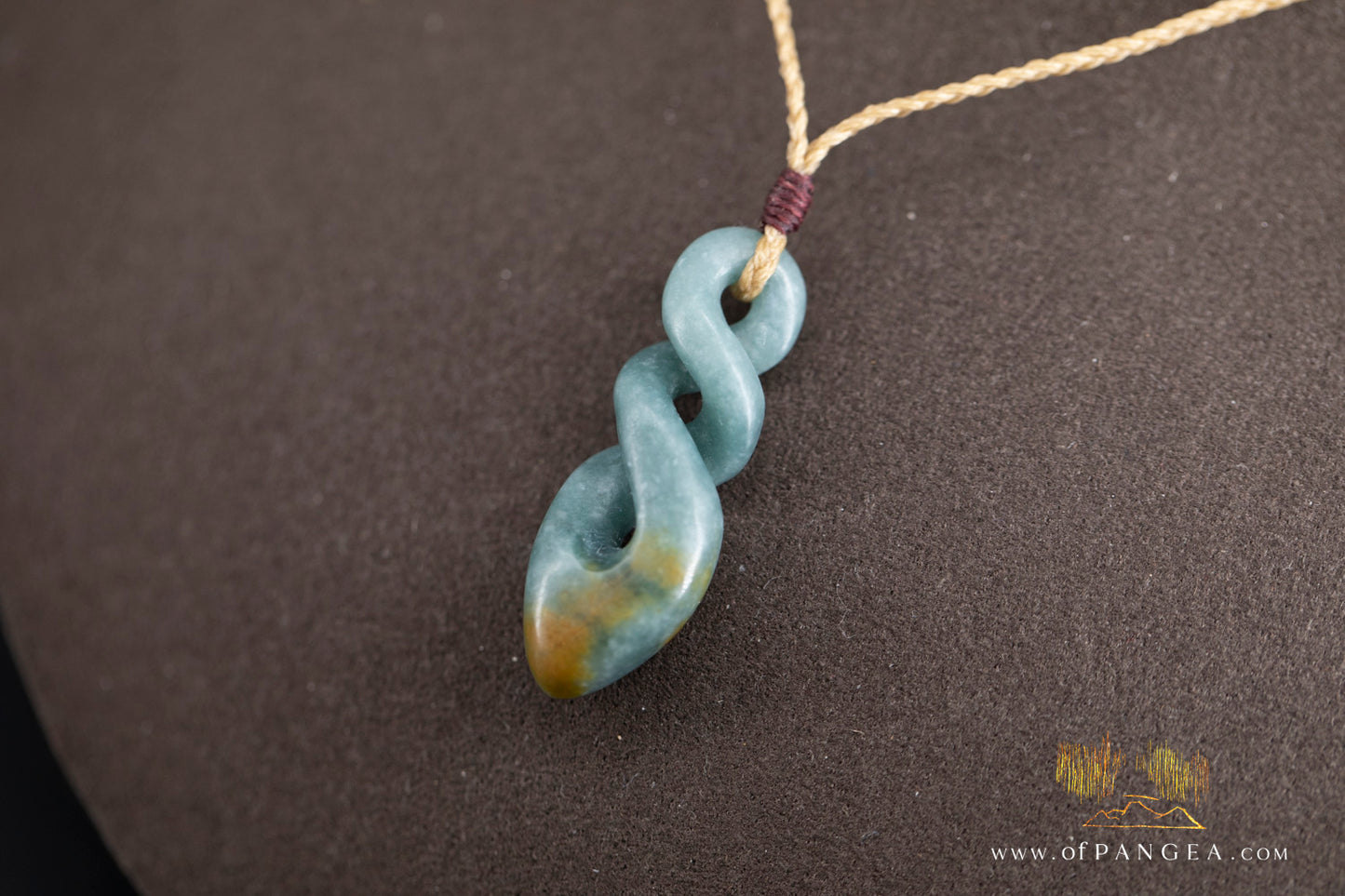 Pikorua double twist - Guatemalan princesa jadeite - AAA || JF1360
