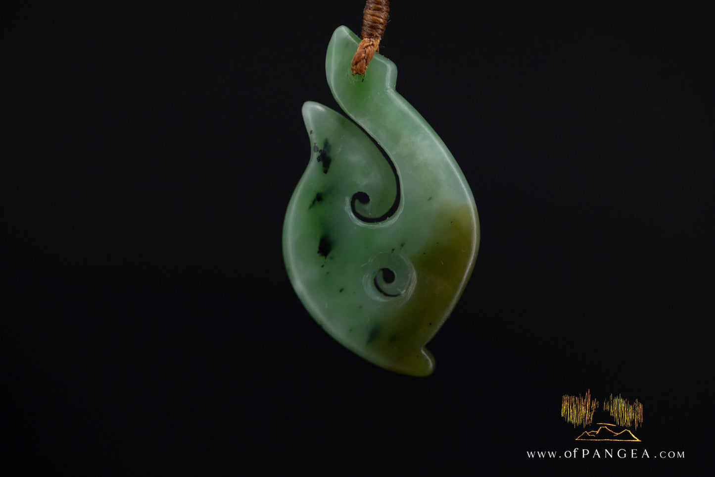 Hei Matau Hook - Siberian Nephrite Jade Necklace || JF1364