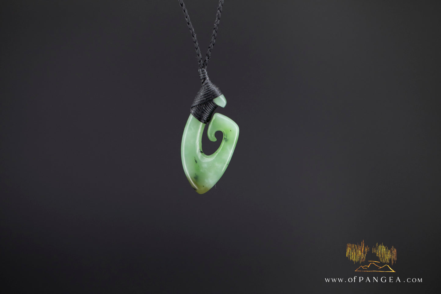 Hei Matau Hook - Siberian Nephrite Jade Necklace || JF1365