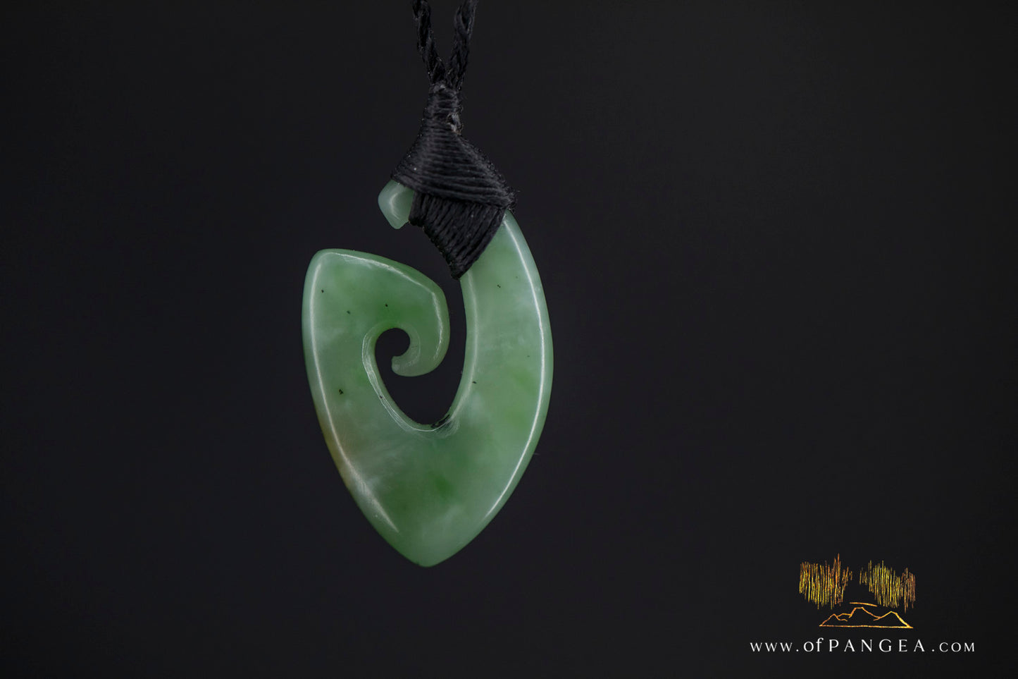 Hei Matau Hook - Siberian Nephrite Jade Necklace || JF1387