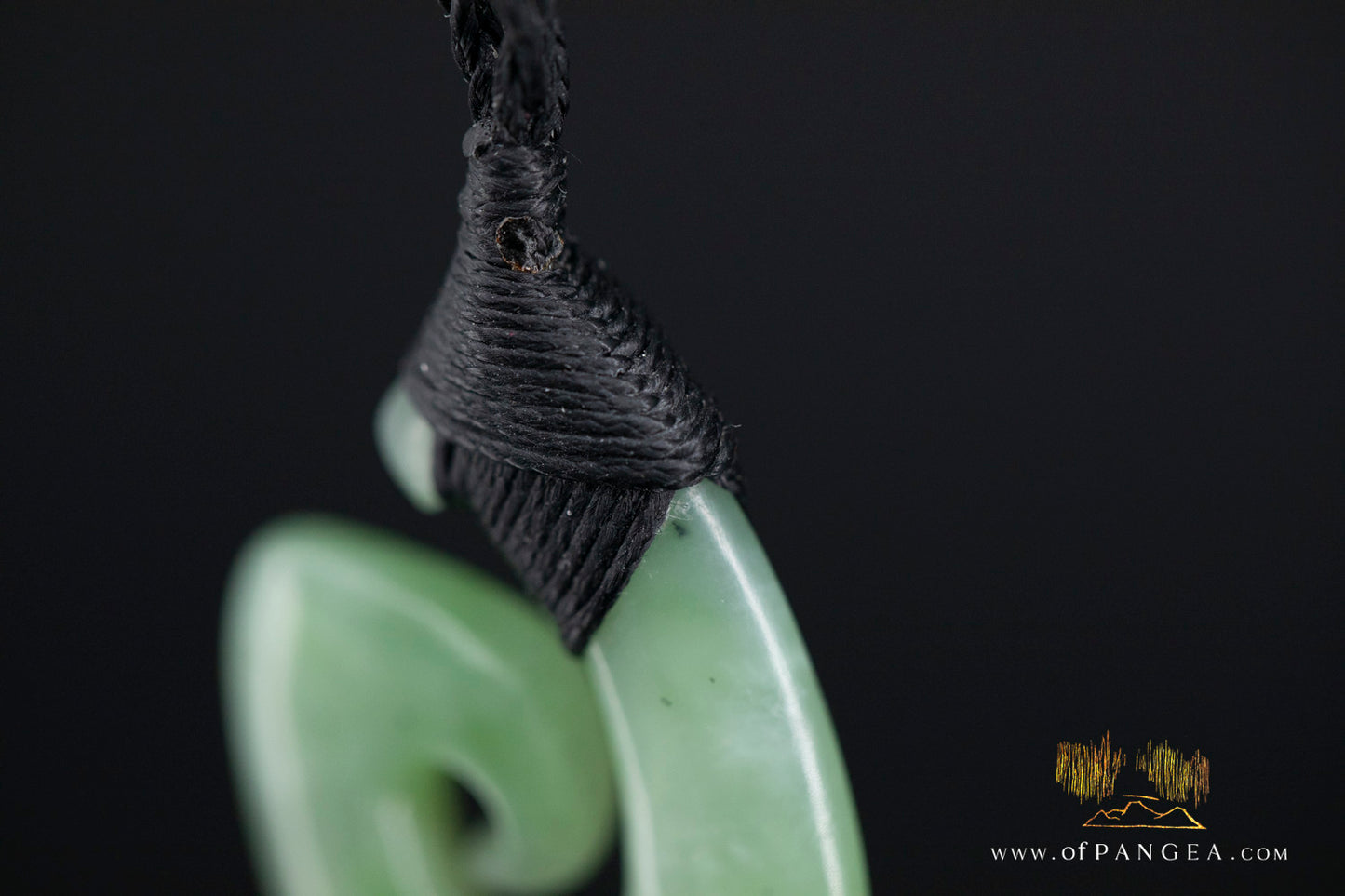 Hei Matau Hook - Siberian Nephrite Jade Necklace || JF1387