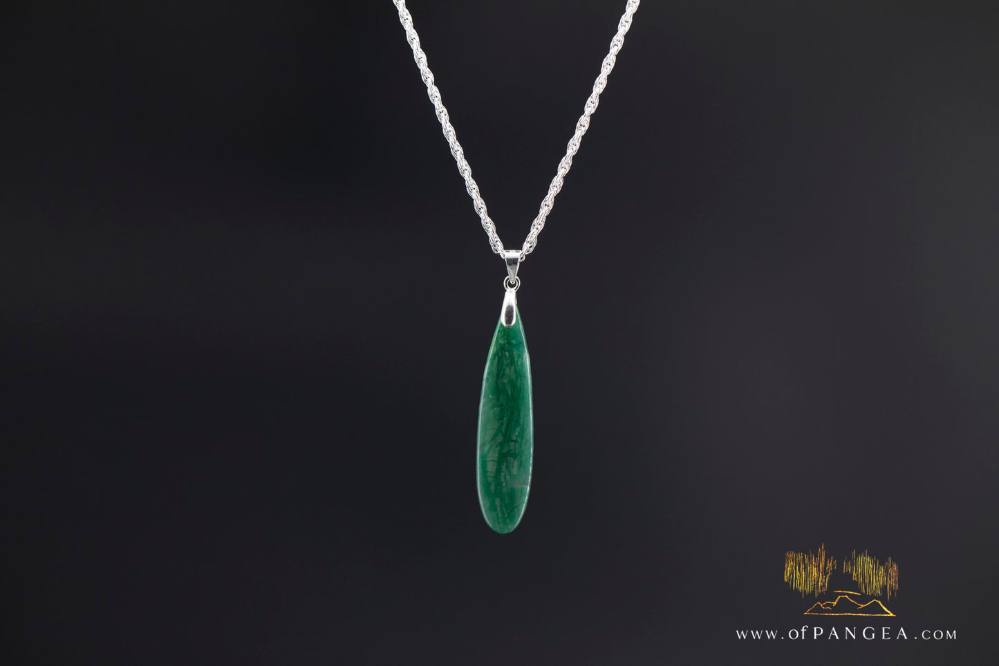 Green Mountain Chinese Jade Teardrop Necklace - Sterling silver || JF1407