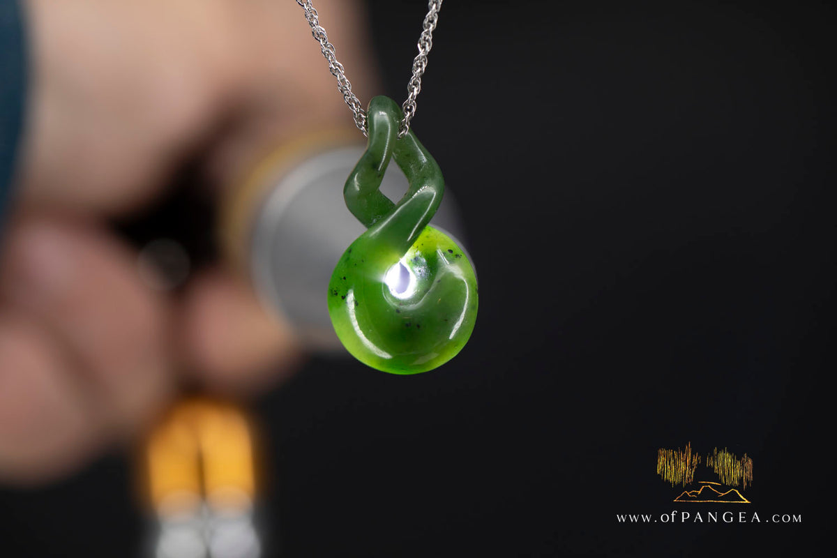 Pikorua Twist Necklace || British Columbian Nephrite Jade || JF1652