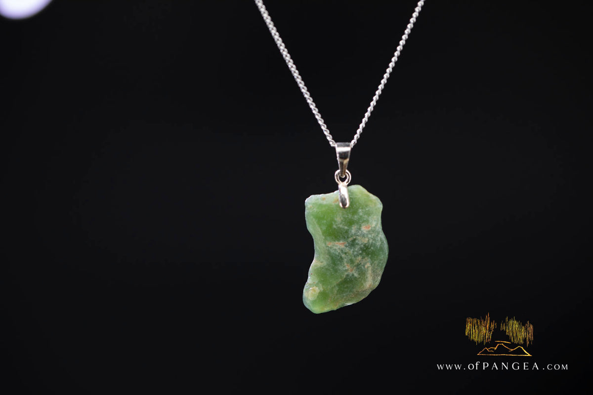 Wyoming Jade Wind Slick Necklace - Green Nephrite Jade - Italian Sterling Silver || JF1667