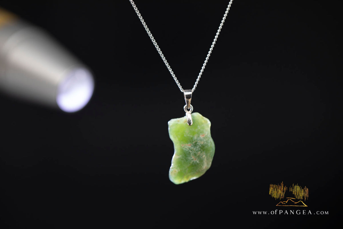 Wyoming Jade Wind Slick Necklace - Green Nephrite Jade - Italian Sterling Silver || JF1667