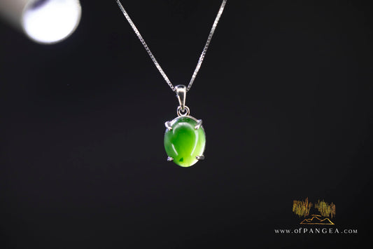Cassiar Jade Oval Cabochon - British Columbian Nephrite Jade Necklace - Rhodium plated Bezel - Italian sterling silver chain || JF1689