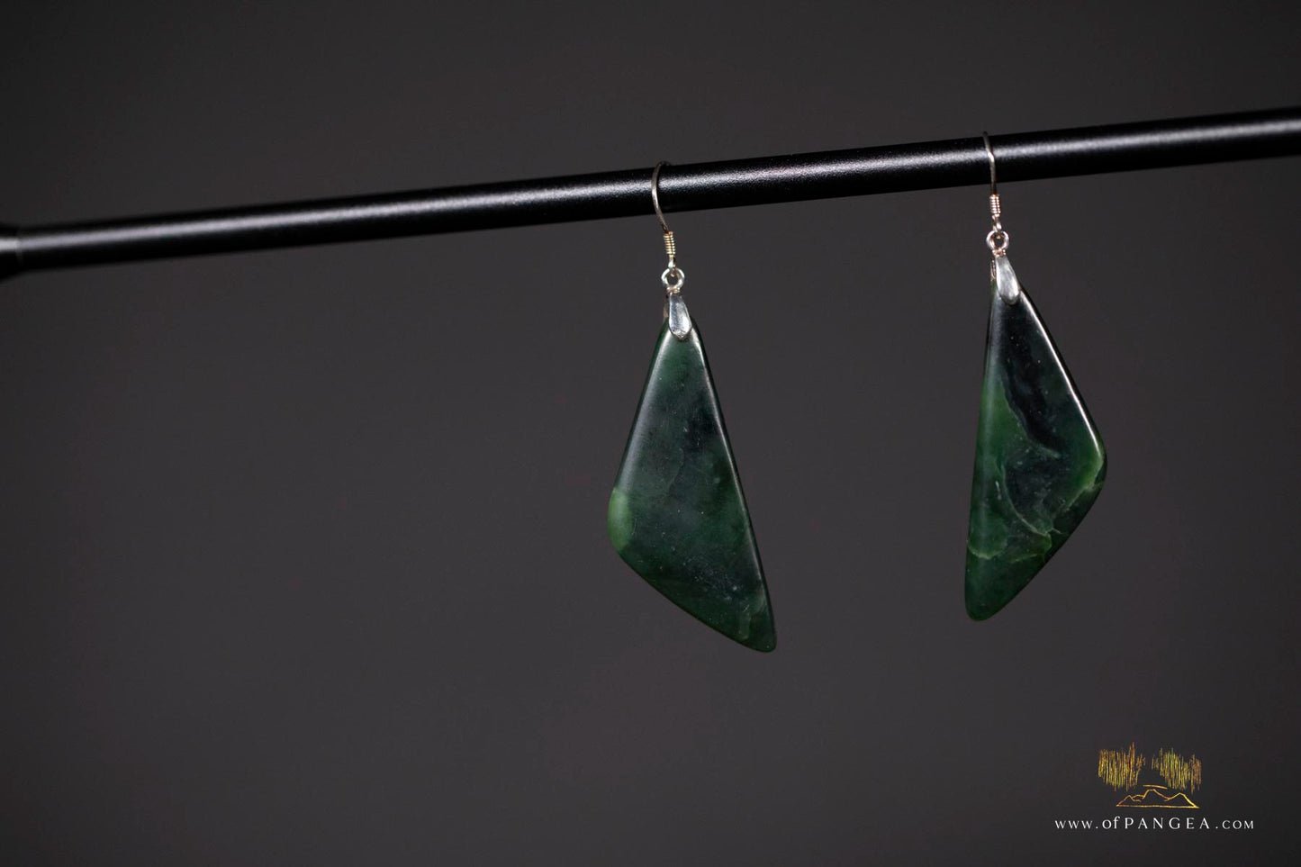 Kahurangi Pounamu Nephrite Jade earrings - sterling silver || JF173