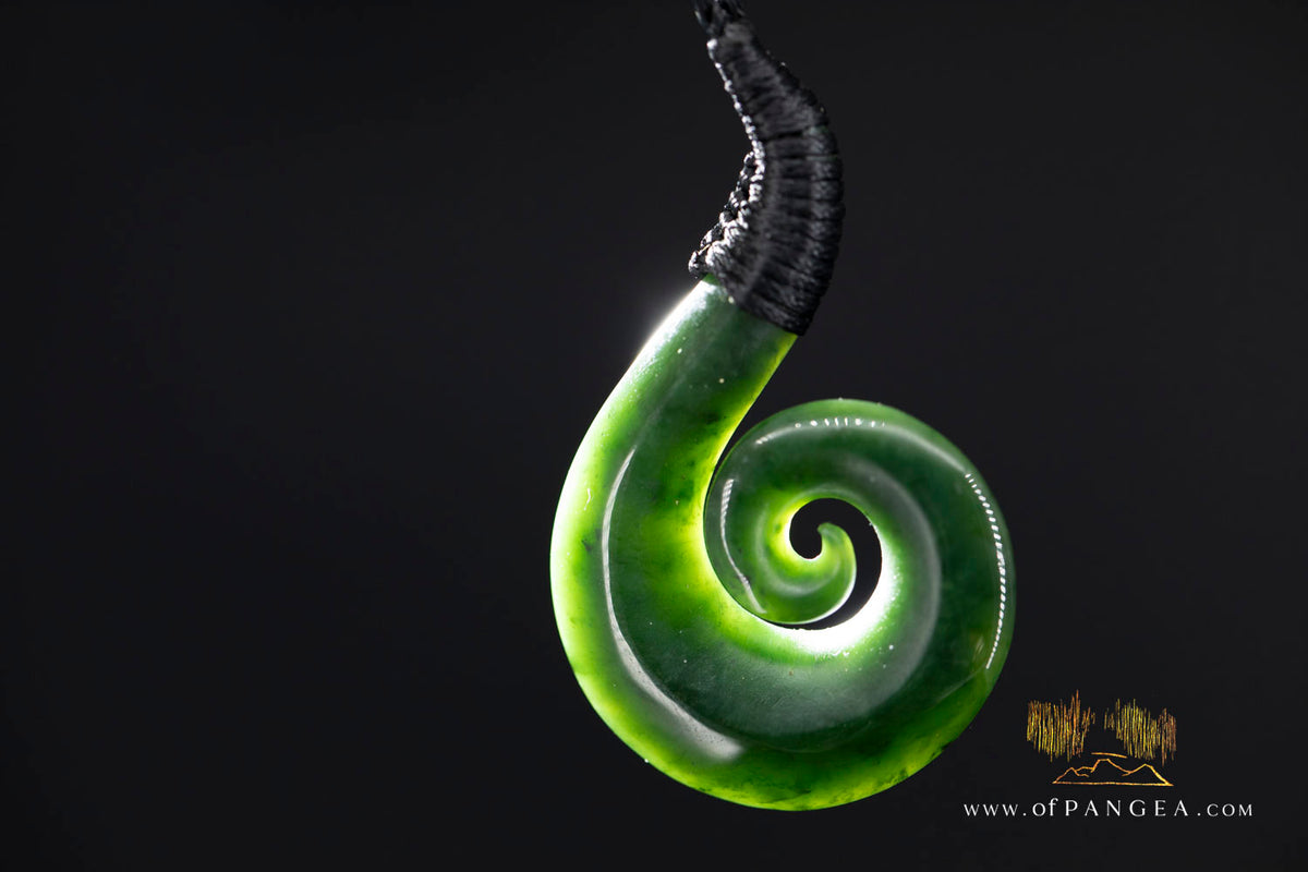 Koru matau - British Columbian Nephrite Jade || JF1752