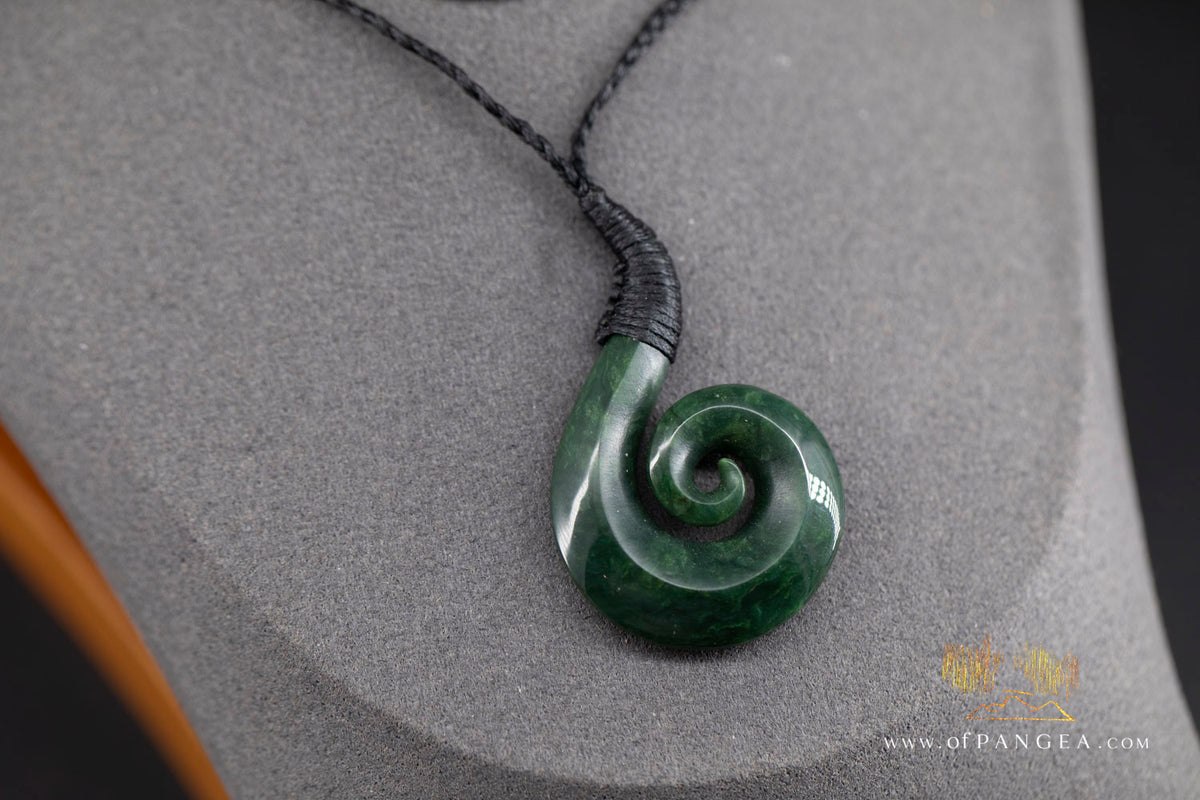 Koru matau - British Columbian Nephrite Jade || JF1752