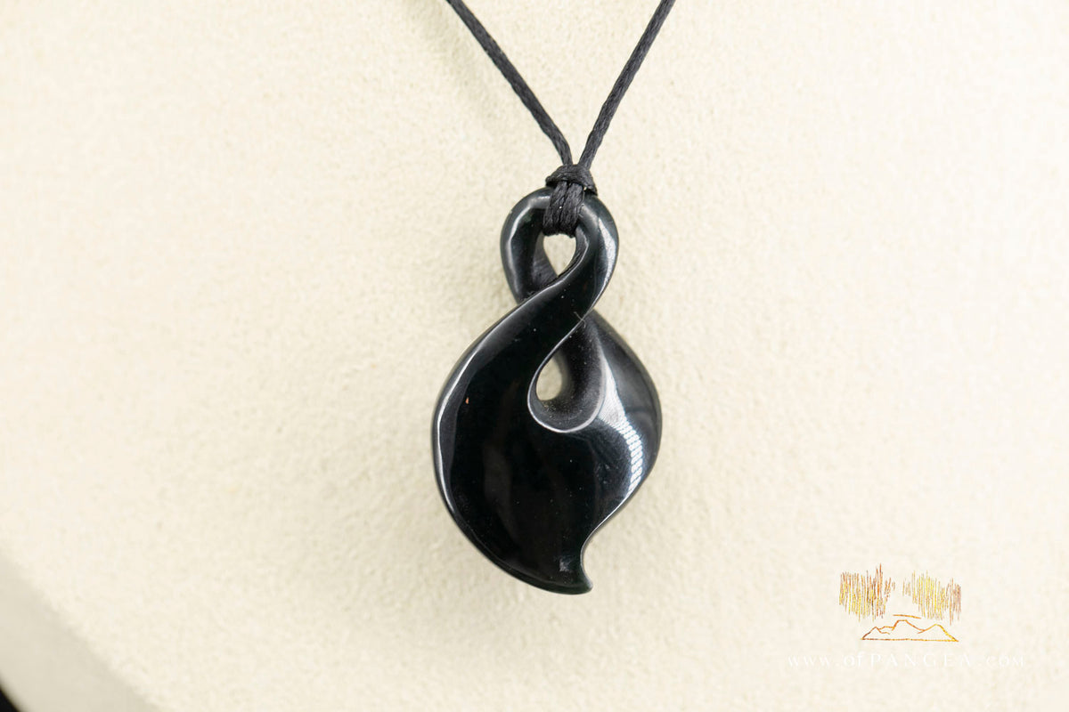Pikorua Twist - Australian Black Nephrite Jade - High Polish - Necklace || JF1763