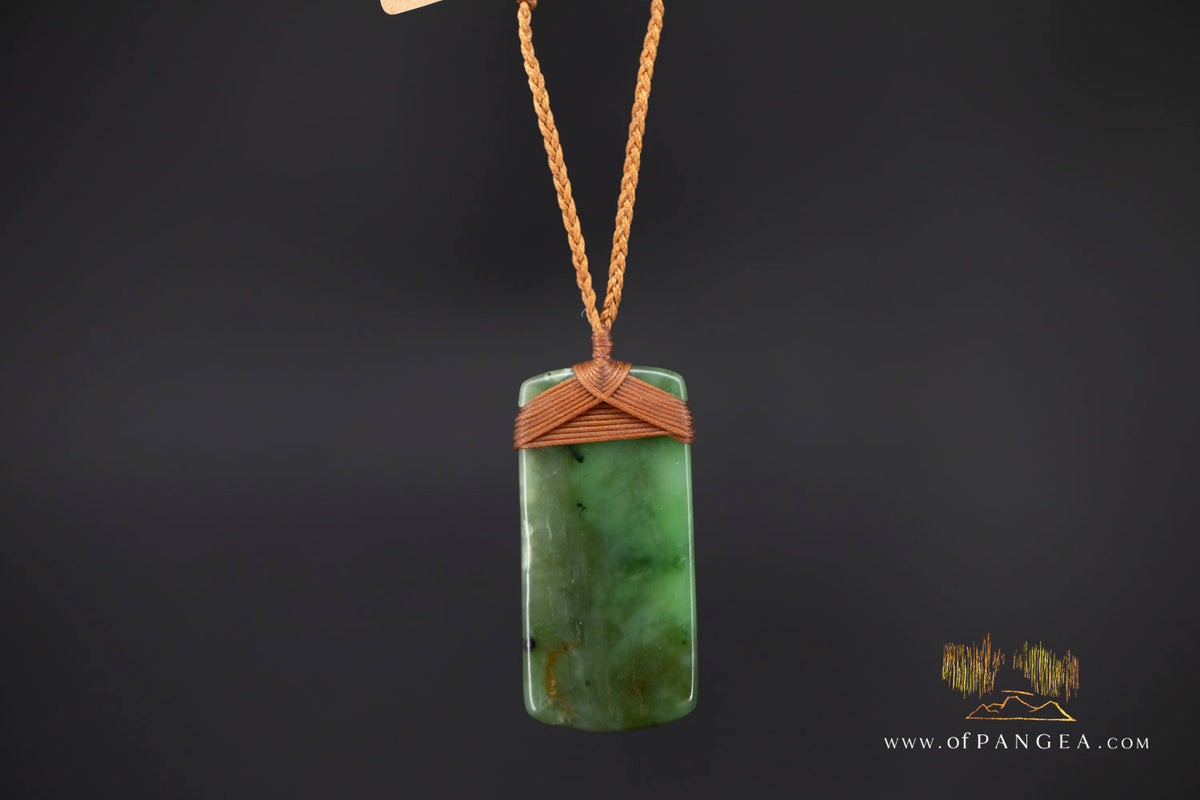 Toki (Adze) Necklace - Siberian Nephrite Jade || JF1840