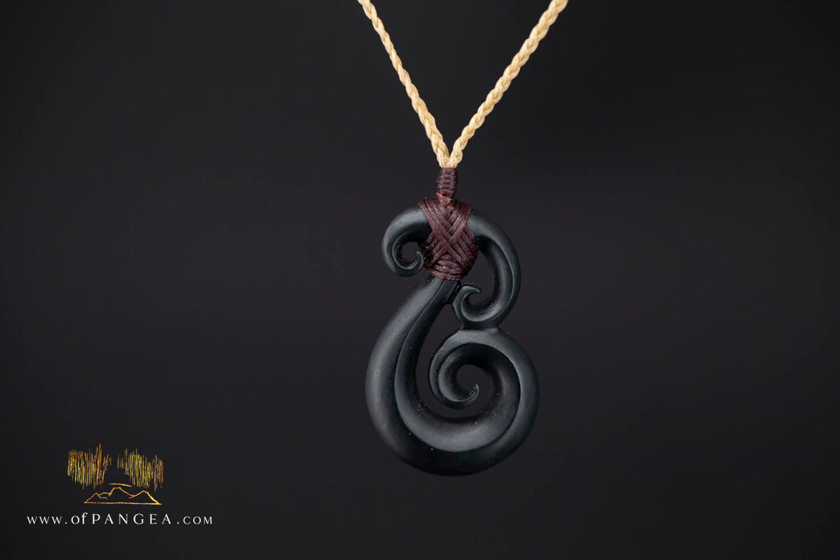 Mangōpare - Australian Black Nephrite Jade - Necklace || JF1869