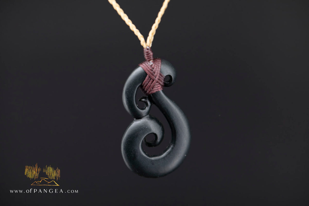 Mangōpare - Australian Black Nephrite Jade - Necklace || JF1869