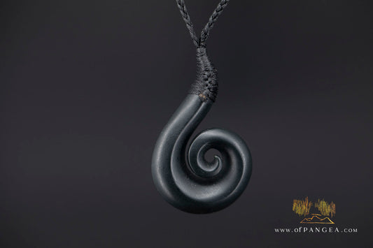 Koru Matau - Australian Black Nephrite Jade - Necklace || JF1870
