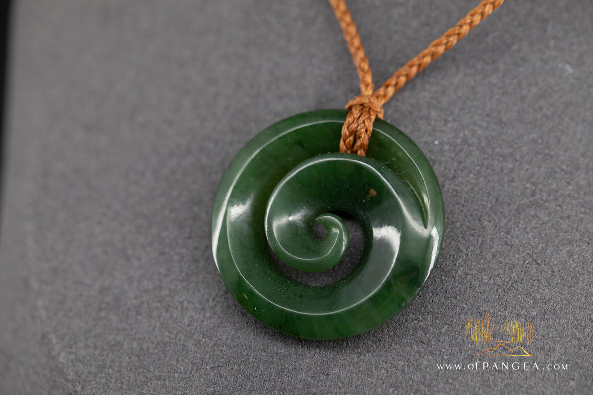 Koru - Large British Columbian Nephrite Jade || JF1941