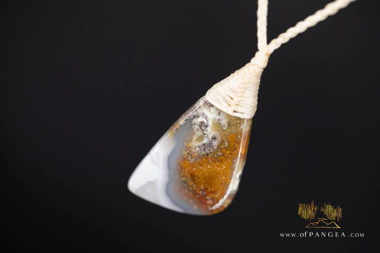 Moss Agate Pendant - Necklace || JF1953