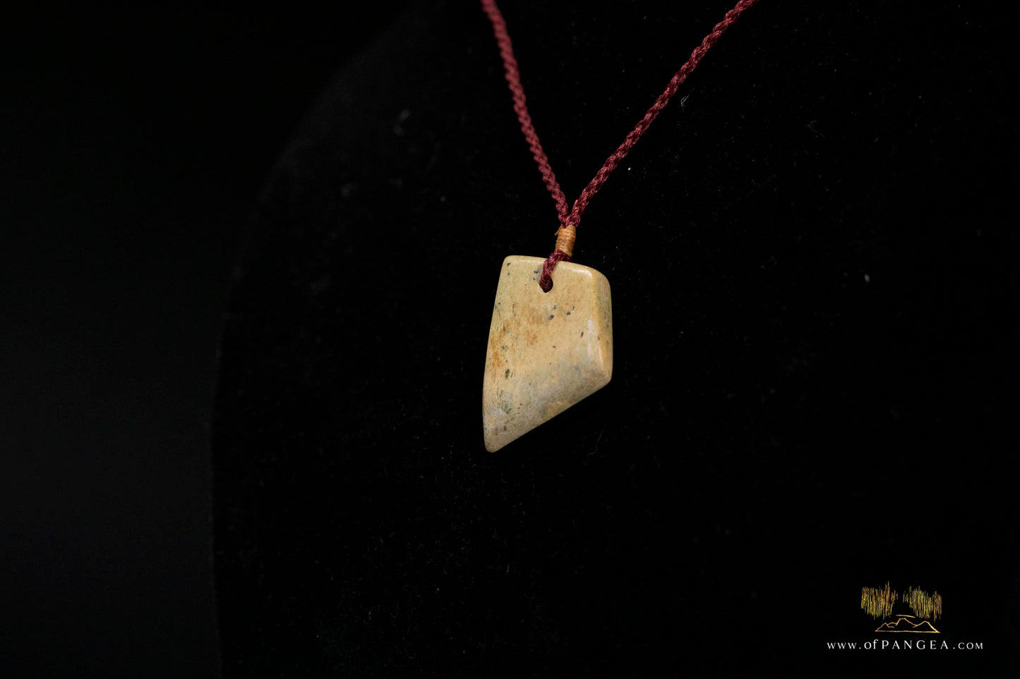 Hei Toki necklace - Raukaraka pounamu Nephrite flower Jade - Jade New Zealand || JF200