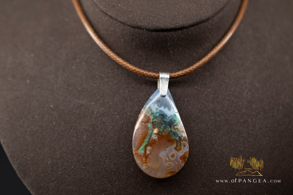 Opalized Petrified Wood Drop Pendant & Italian Leather Necklace || JF2026
