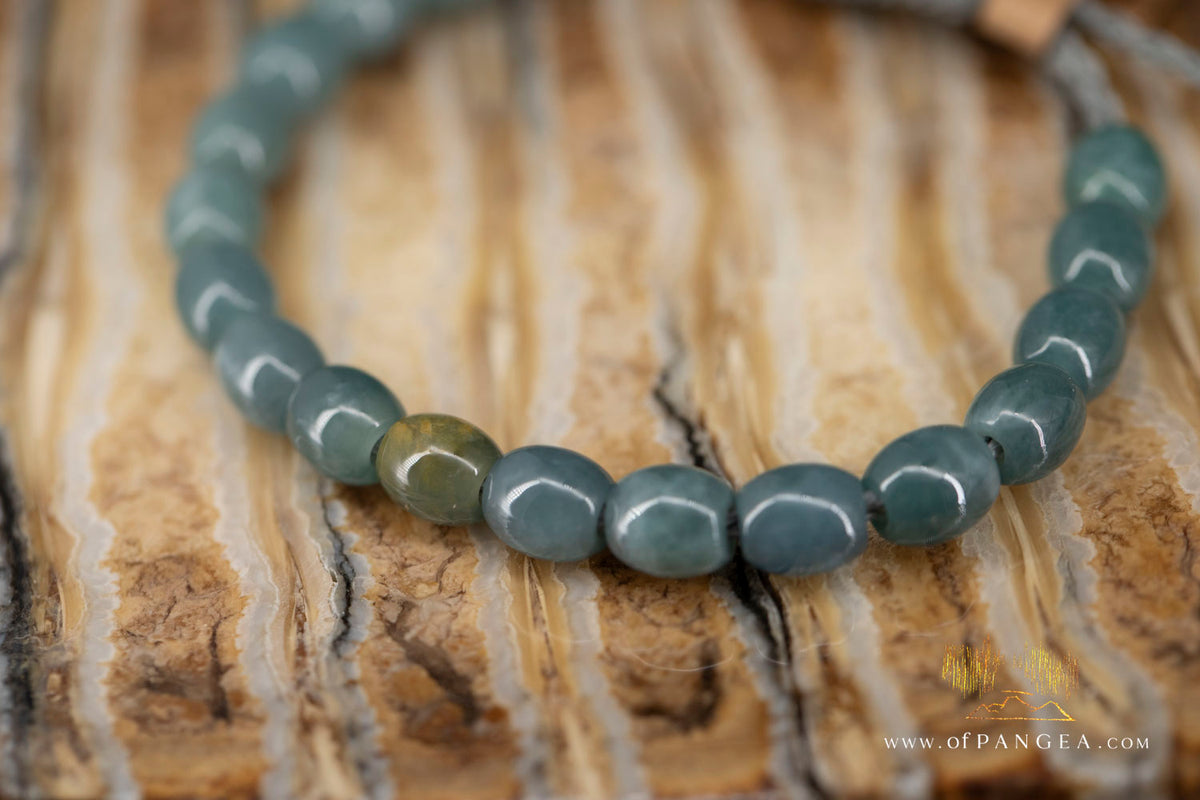 Guatemalan Jadeite Bead Bracelet || JF2039