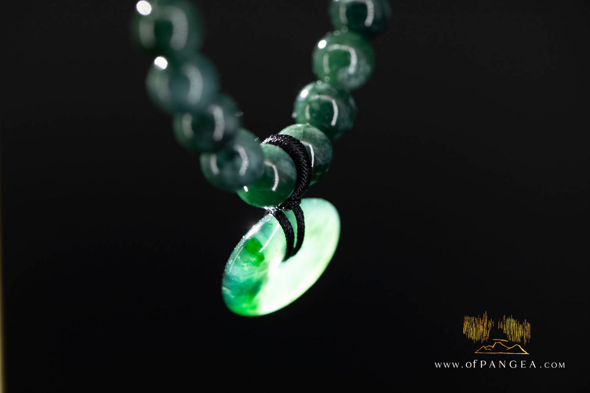 Guatemalan Jadeite Bead and Pi Bracelet || JF2052