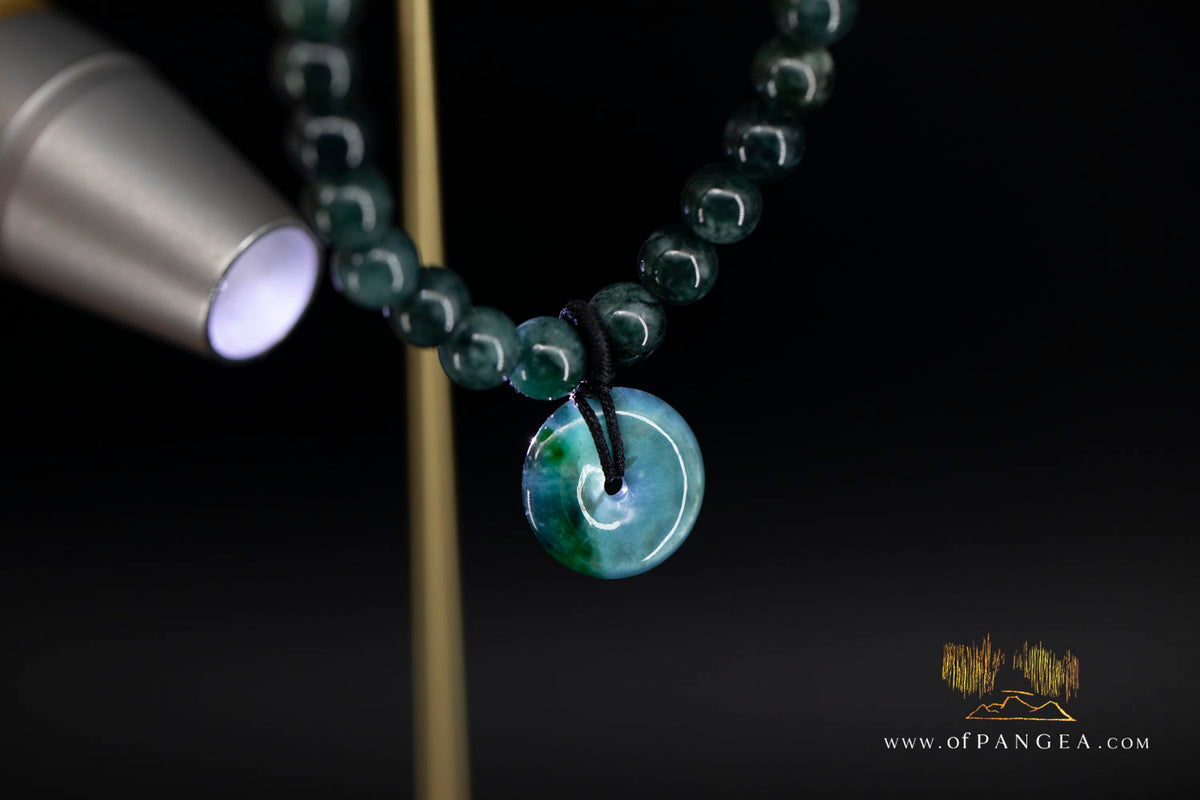 Guatemalan Jadeite Bead and Pi Bracelet || JF2052